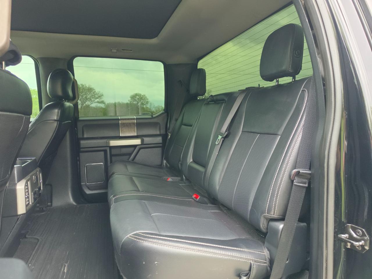 Ford F-250 SD Lariat Crew Cab 4WD 2017