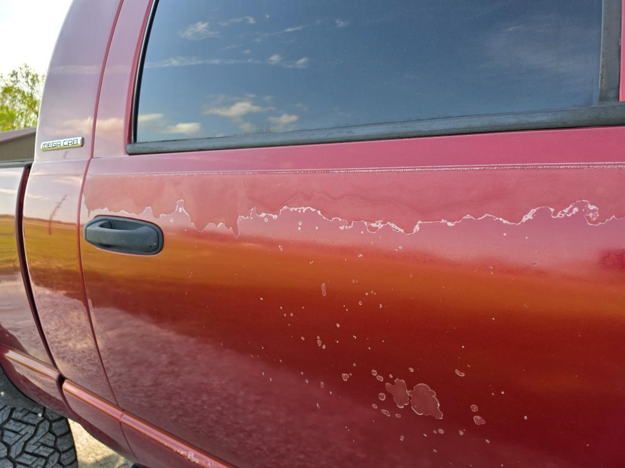 Dodge Ram 3500 SLT Mega Cab 4WD DRW 2007