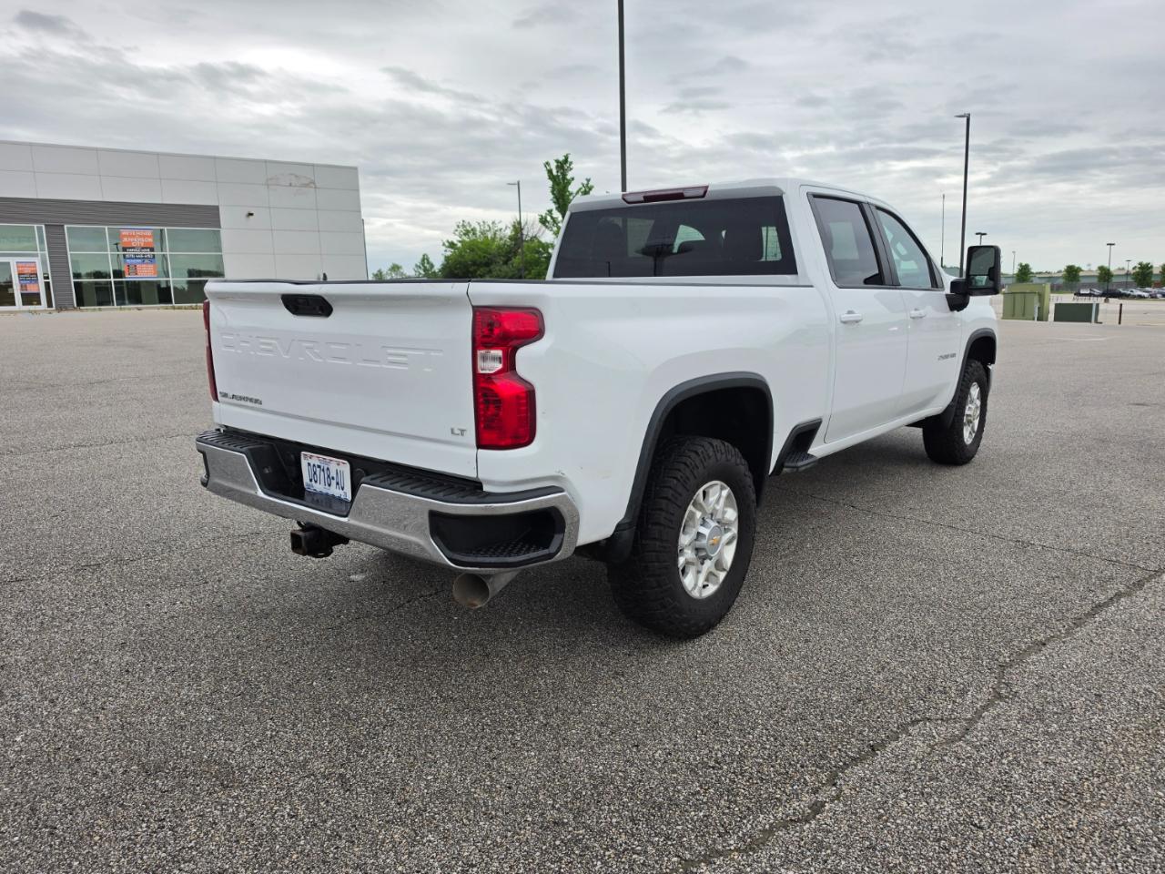 Chevrolet Silverado 2500HD LT Crew Cab 4WD 2024