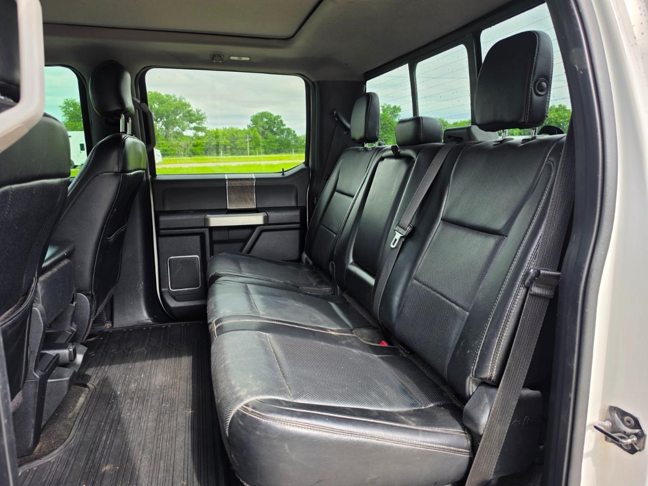Ford F-250 SD Lariat Crew Cab 4WD 2017