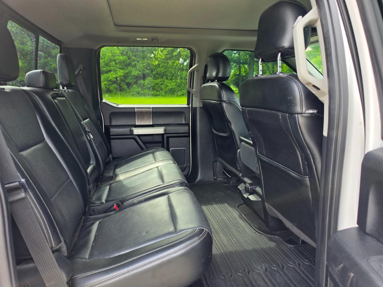 Ford F-250 SD Lariat Crew Cab 4WD 2017