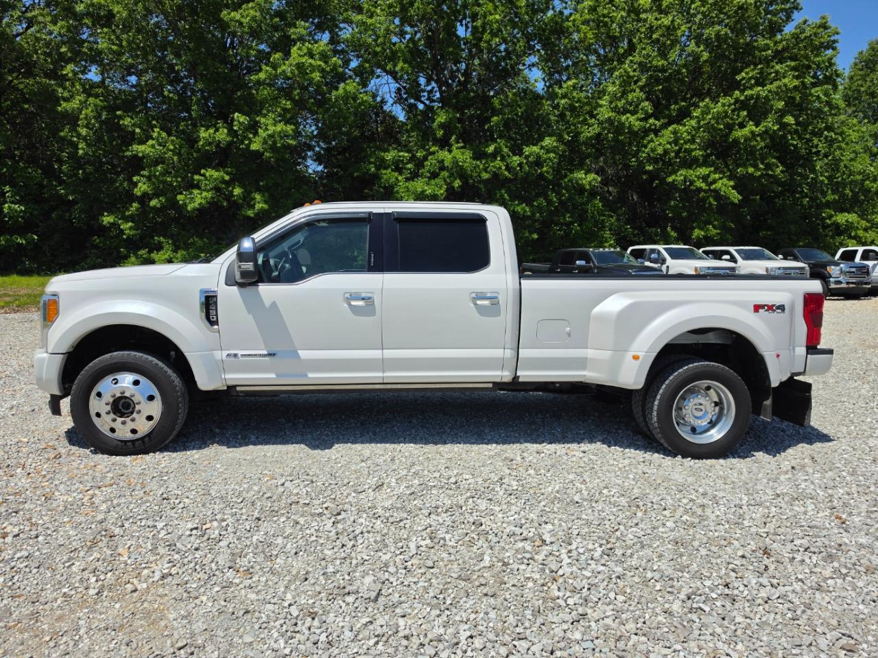 Ford F-450 SD Platinum Crew Cab DRW 4WD 2019