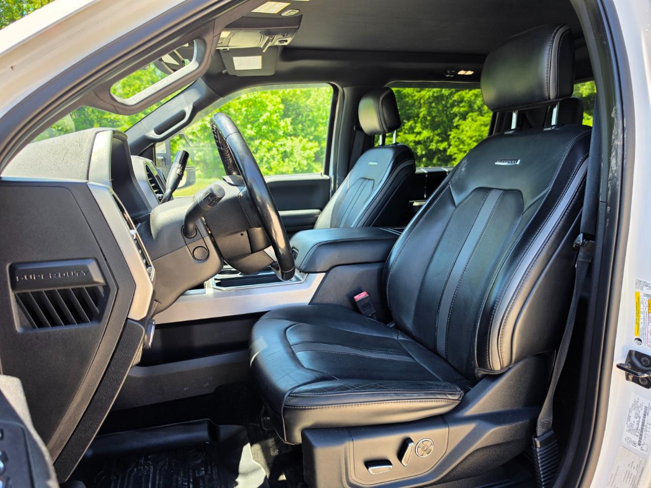 Ford F-450 SD Platinum Crew Cab DRW 4WD 2019