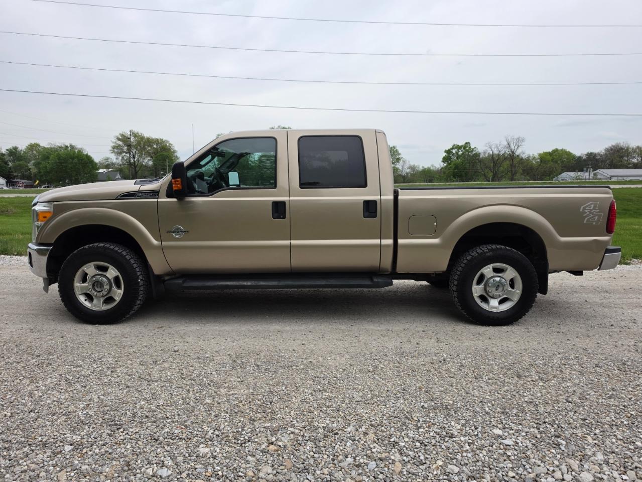 Ford F-250 SD XLT Crew Cab 4WD 2014