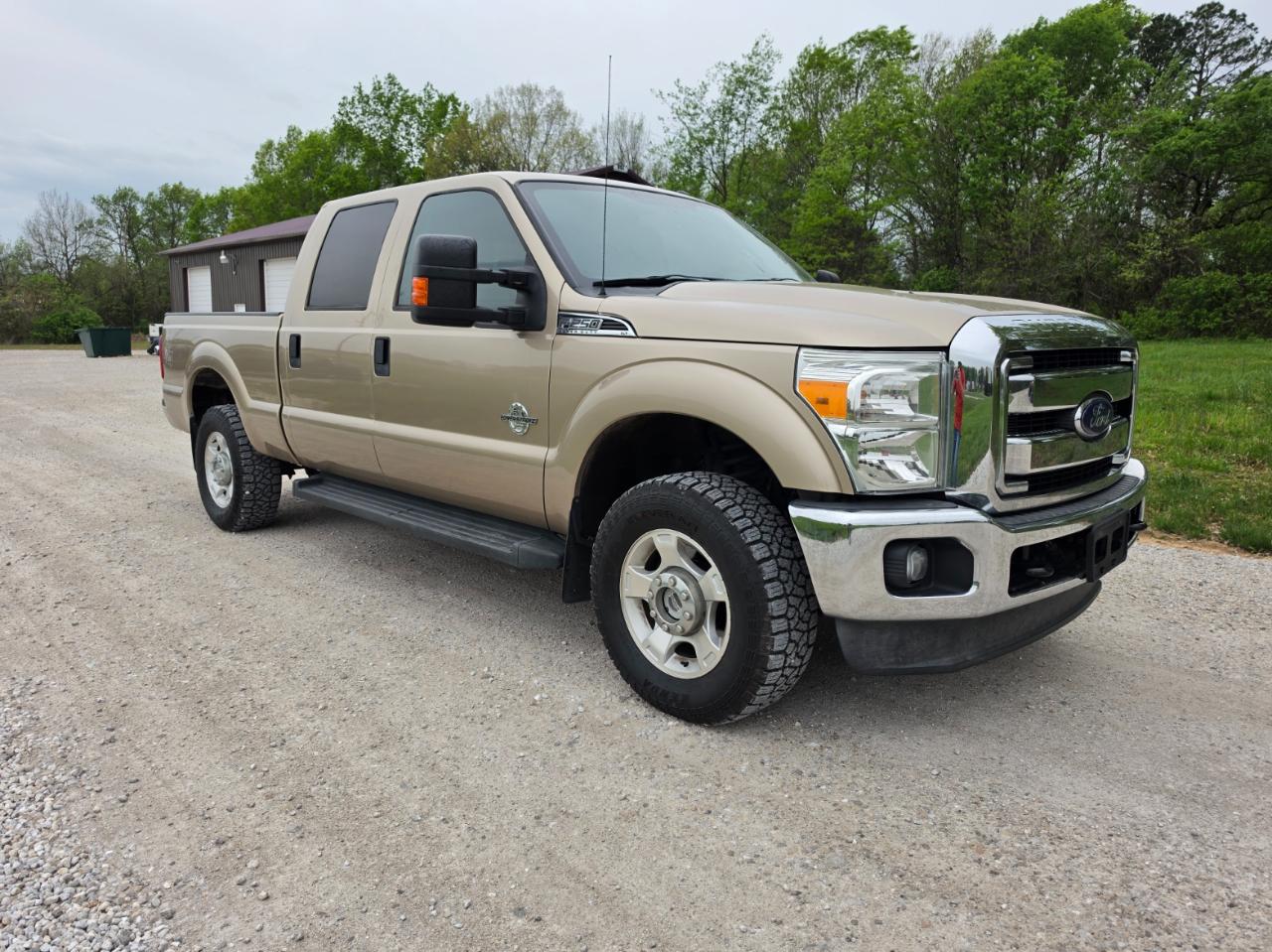 Ford F-250 SD XLT Crew Cab 4WD 2014