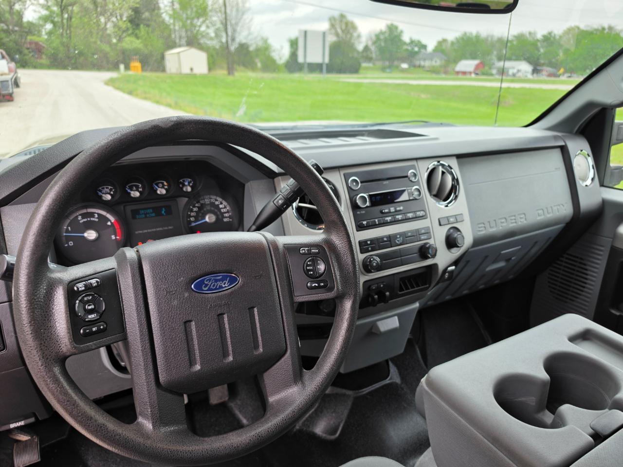 Ford F-250 SD XLT Crew Cab 4WD 2014