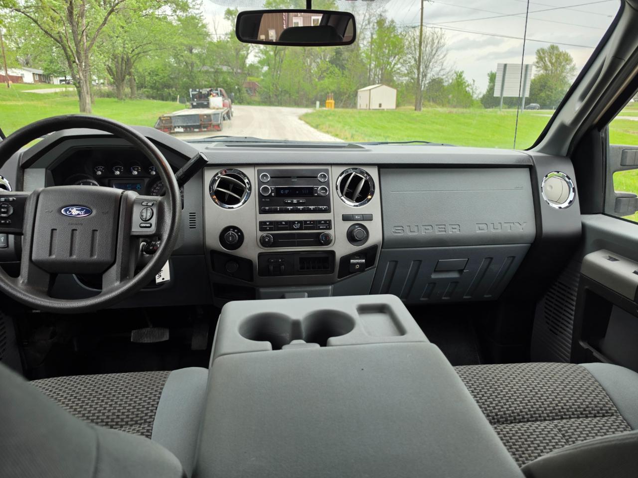 Ford F-250 SD XLT Crew Cab 4WD 2014