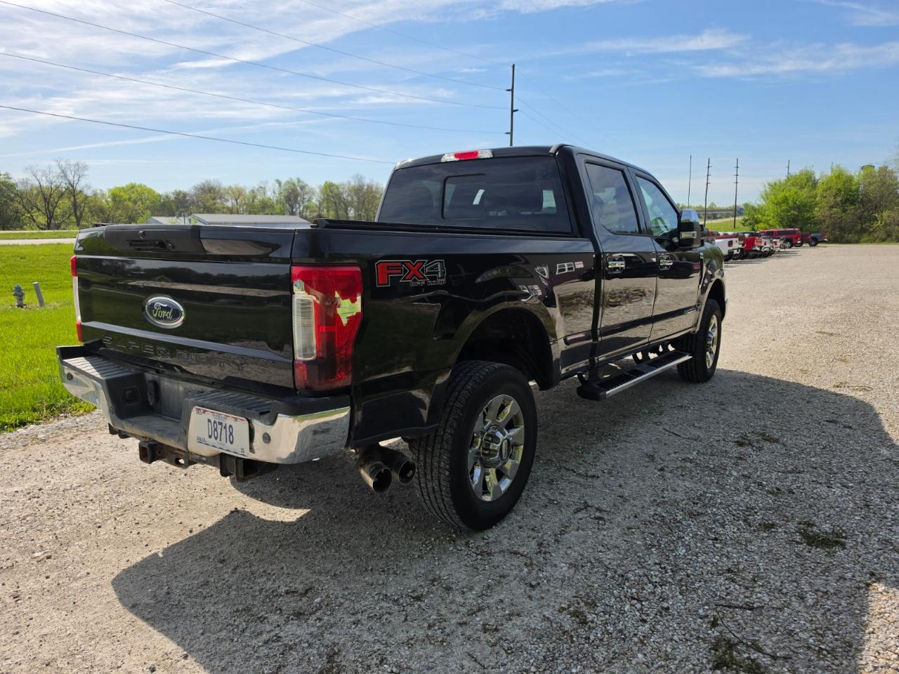Ford F-350 SD Lariat Crew Cab 4WD 2018