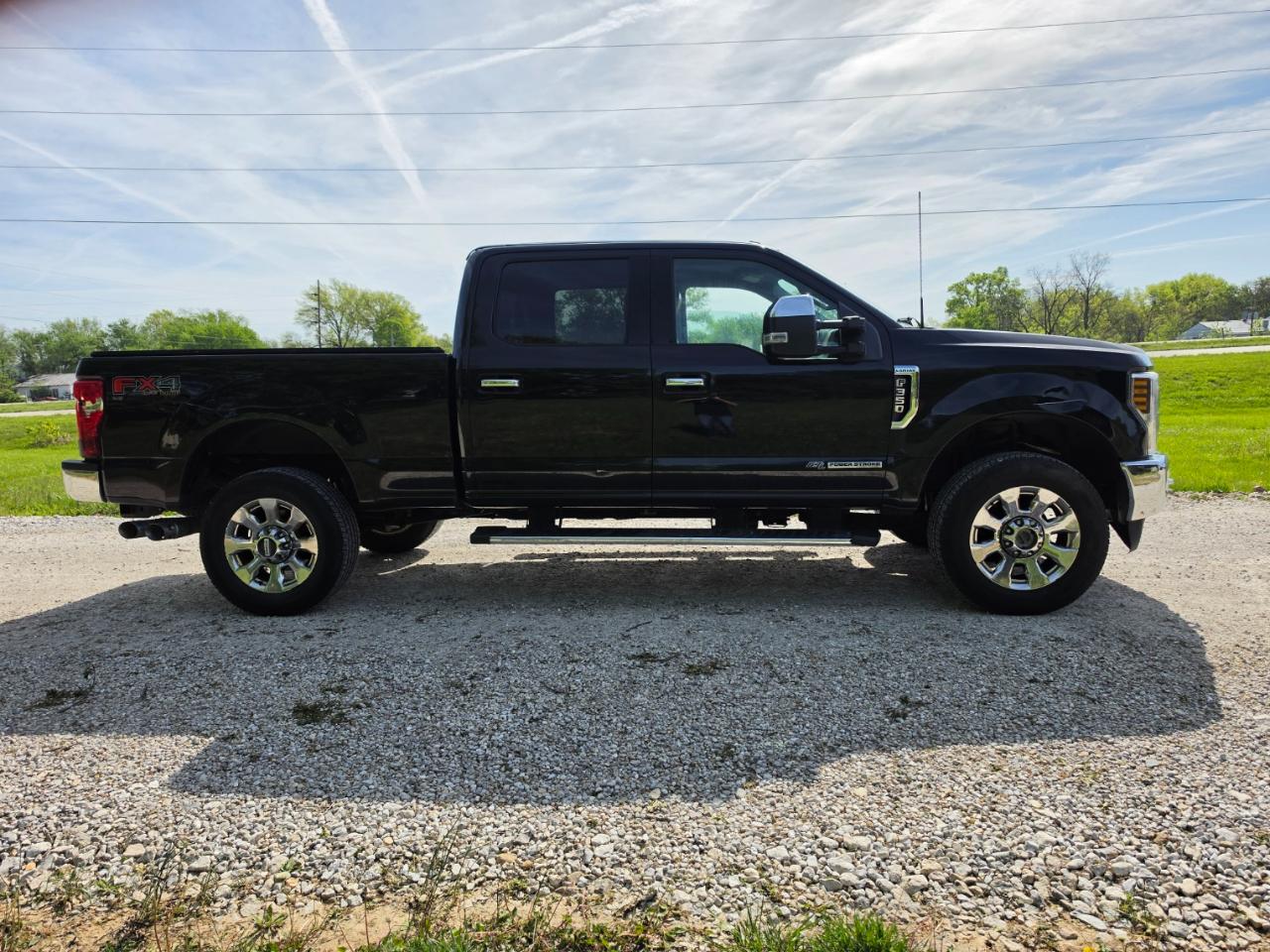 Ford F-350 SD Lariat Crew Cab 4WD 2018