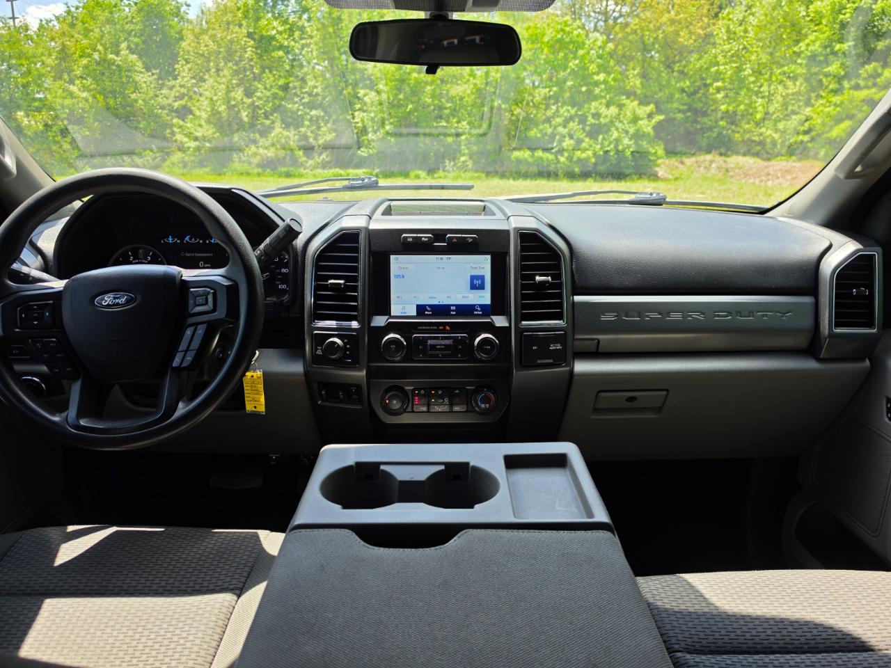 Ford F-250 SD XLT Crew Cab 4WD 2021