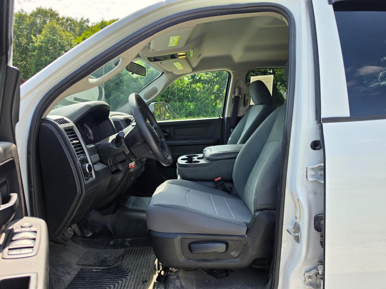 RAM 2500 Tradesman Crew Cab SWB 4WD 2018