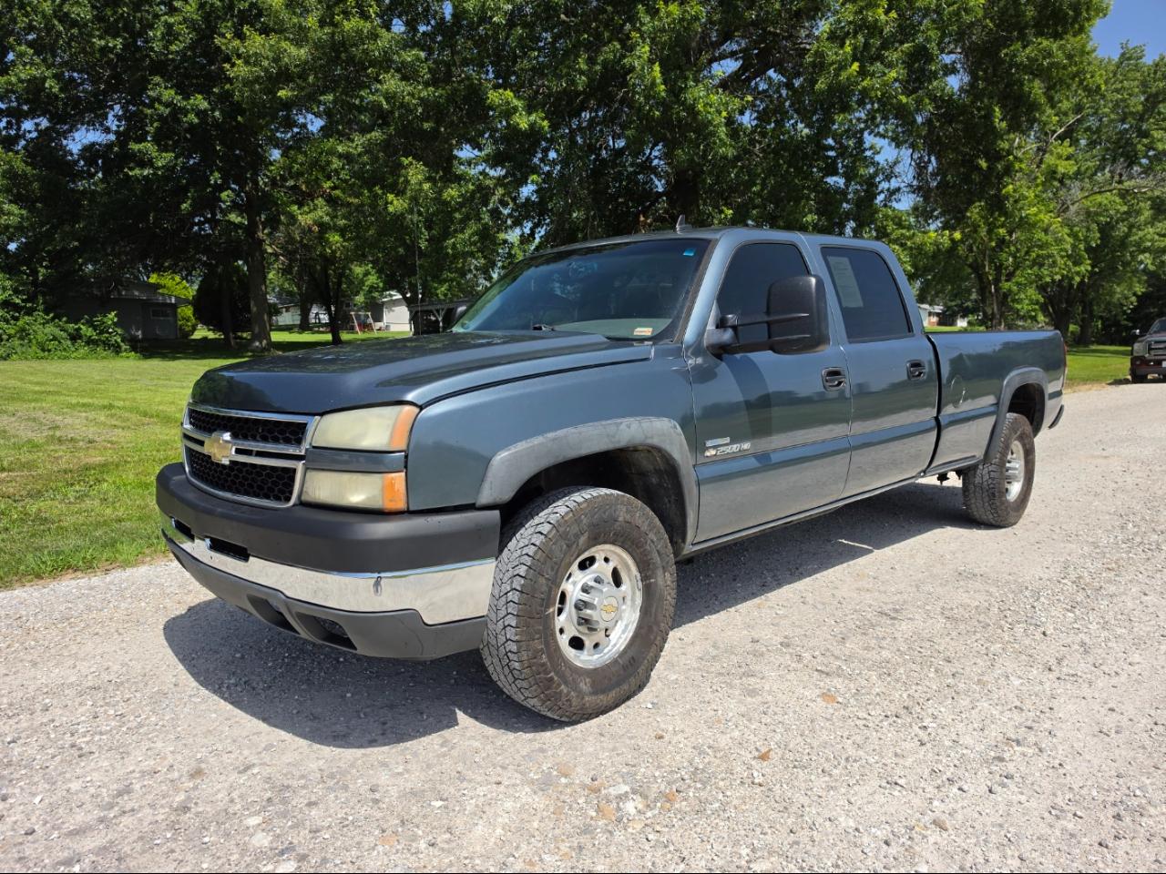 2007 Chevrolet Silverado 2500 LT Crew Cab 4WD