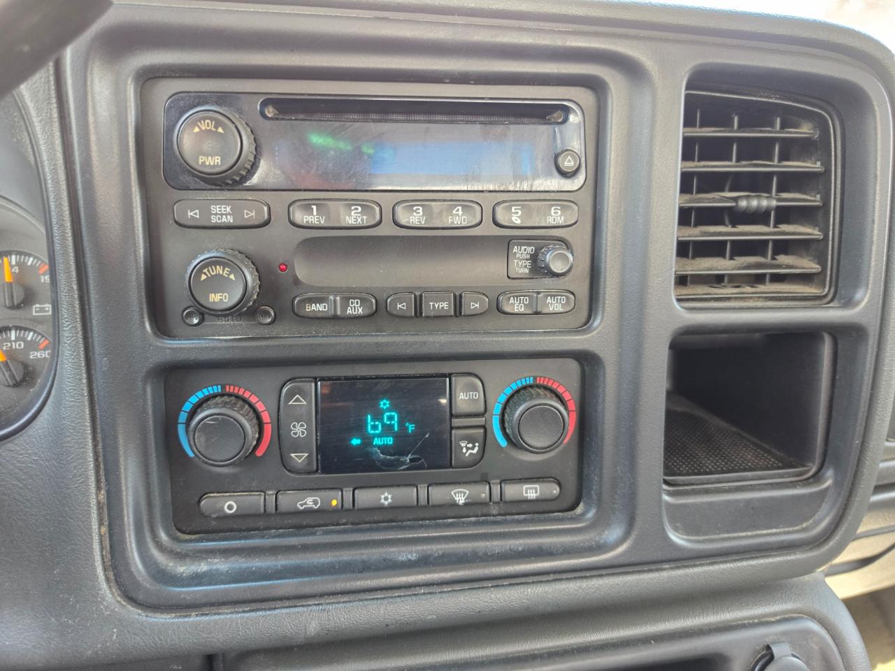 Chevrolet Silverado 2500 LT Crew Cab 4WD 2007