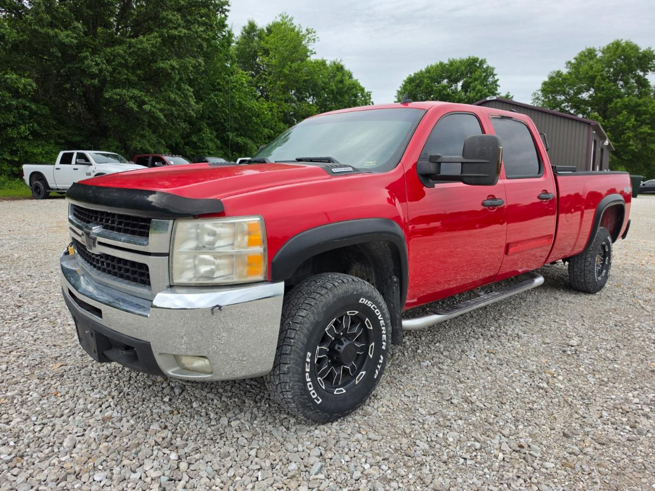 2009 Chevrolet Silverado HD 1LT 4WD Crew Cab SWB's photo