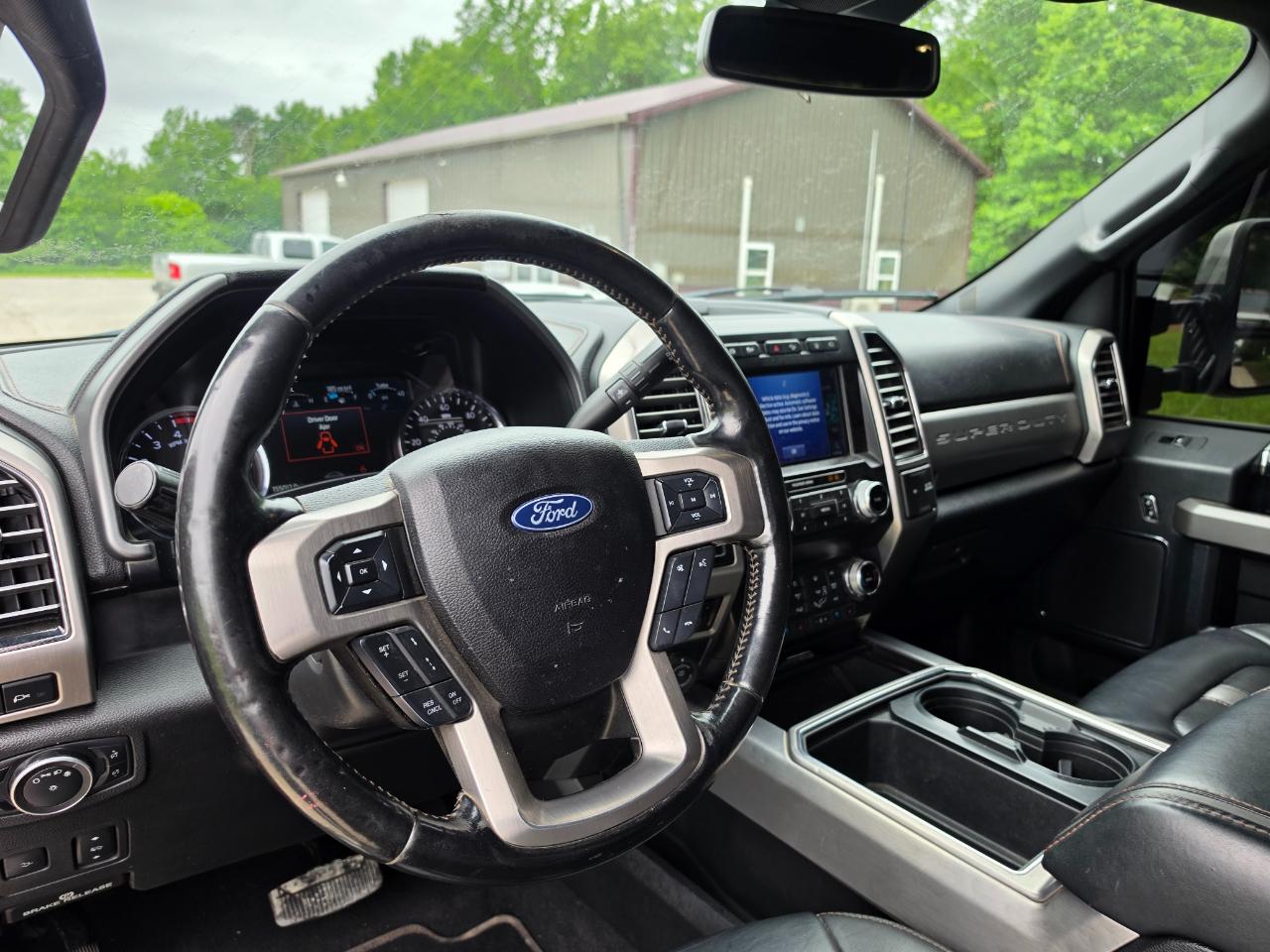 Ford F-350 SD Platinum Crew Cab Long Box 4WD 2021