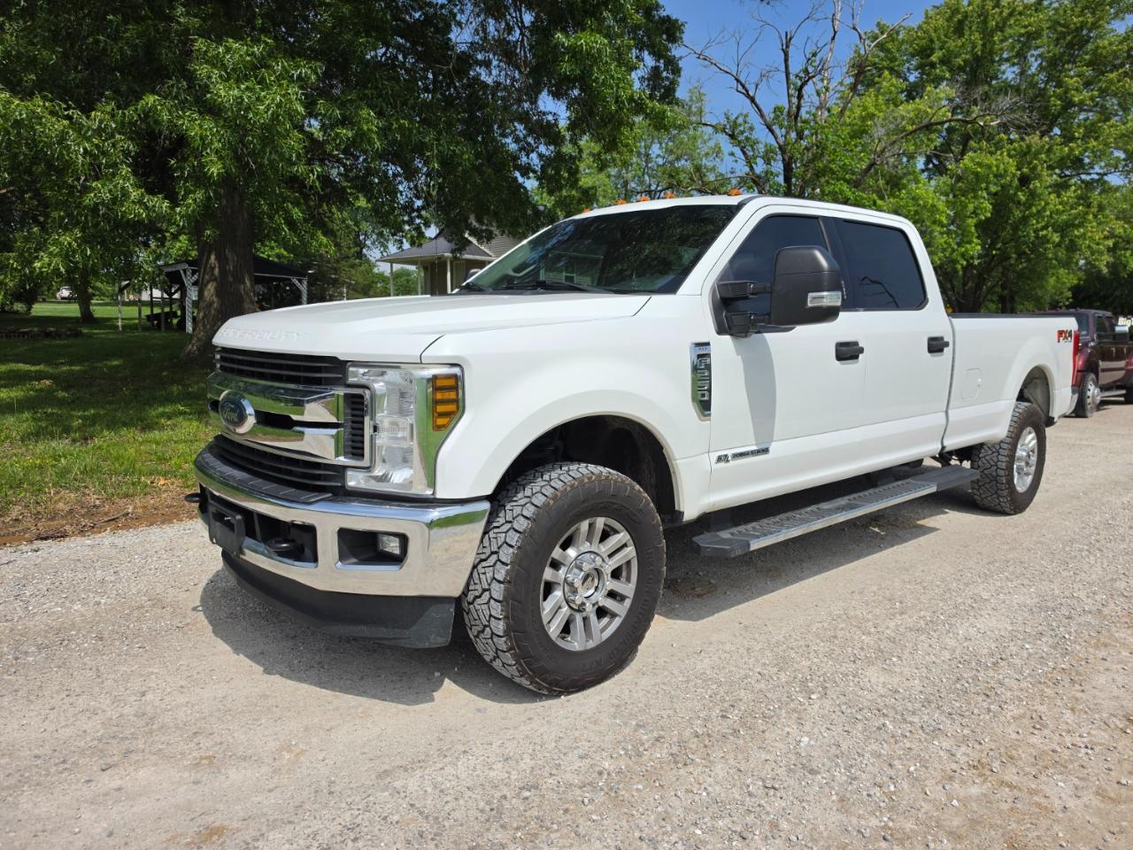2019 Ford F-250 SD XLT Crew Cab Long Bed 4WD