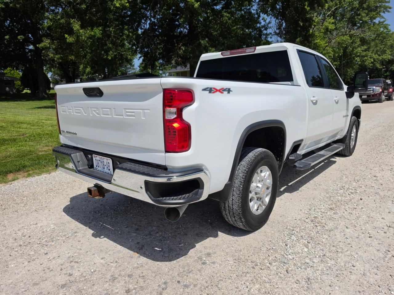 Chevrolet Silverado 2500HD LT Crew Cab 4WD 2024
