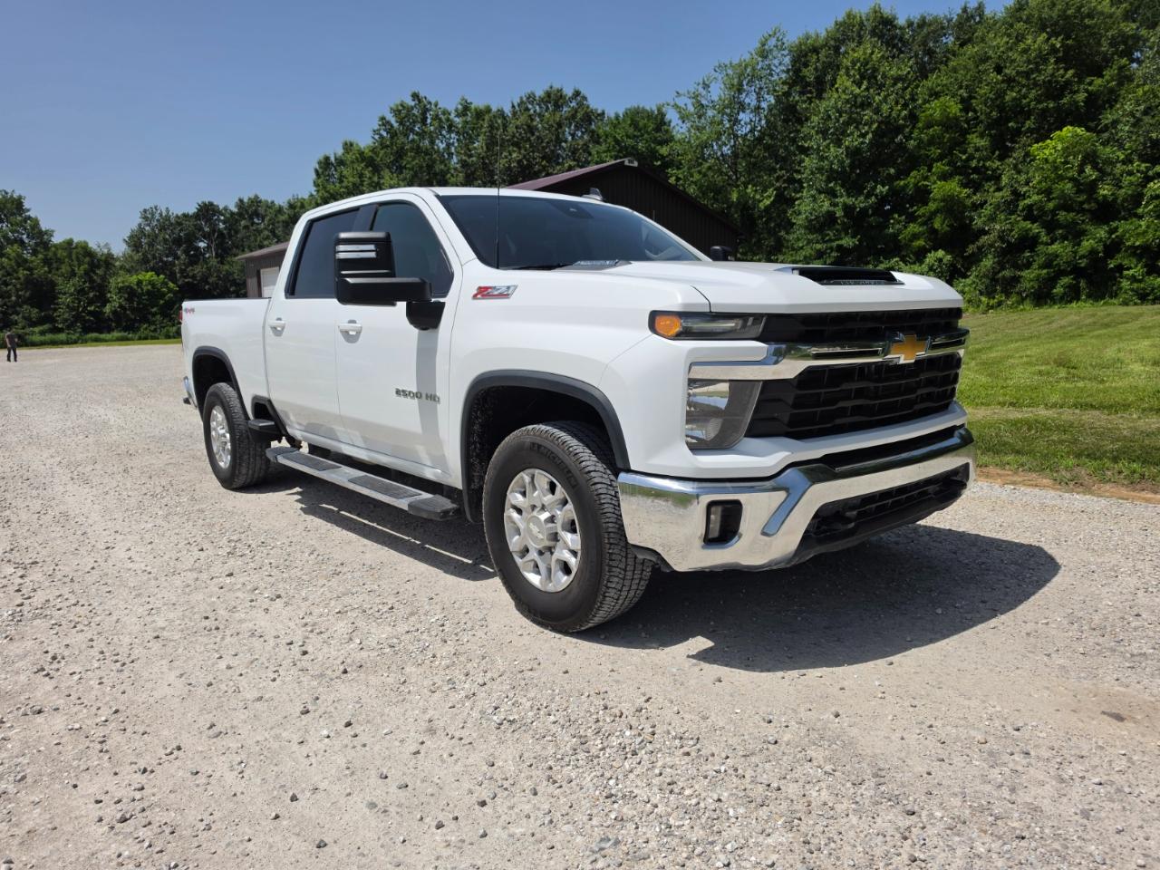 Chevrolet Silverado 2500HD LT Crew Cab 4WD 2024