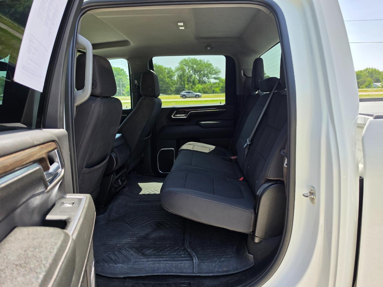 Chevrolet Silverado 2500HD LT Crew Cab 4WD 2024