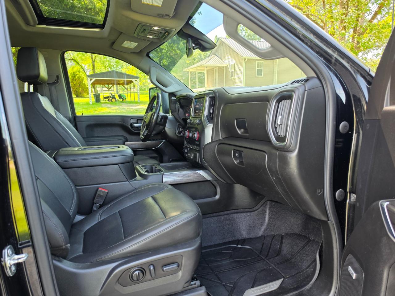 Chevrolet Silverado 2500HD LTZ Crew Cab 4WD 2022