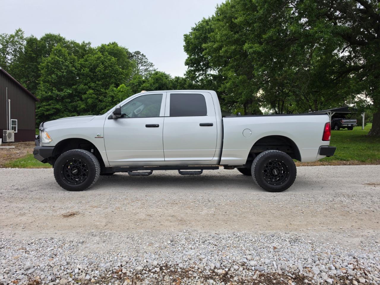 RAM 2500 Tradesman Crew Cab SWB 4WD 2017