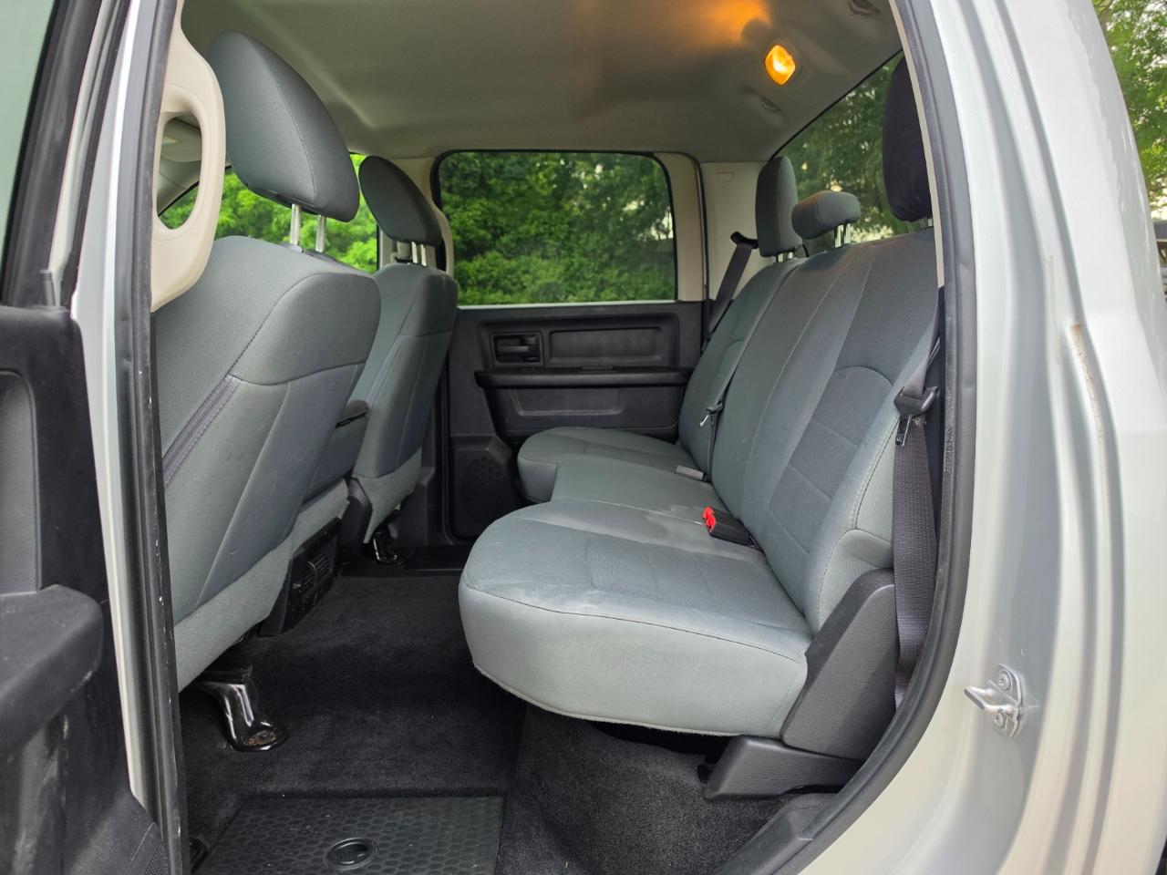 RAM 2500 Tradesman Crew Cab SWB 4WD 2017