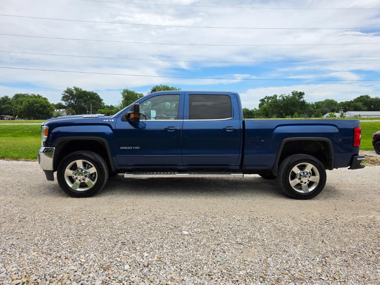 GMC Sierra 2500HD SLE Crew Cab 4WD 2019