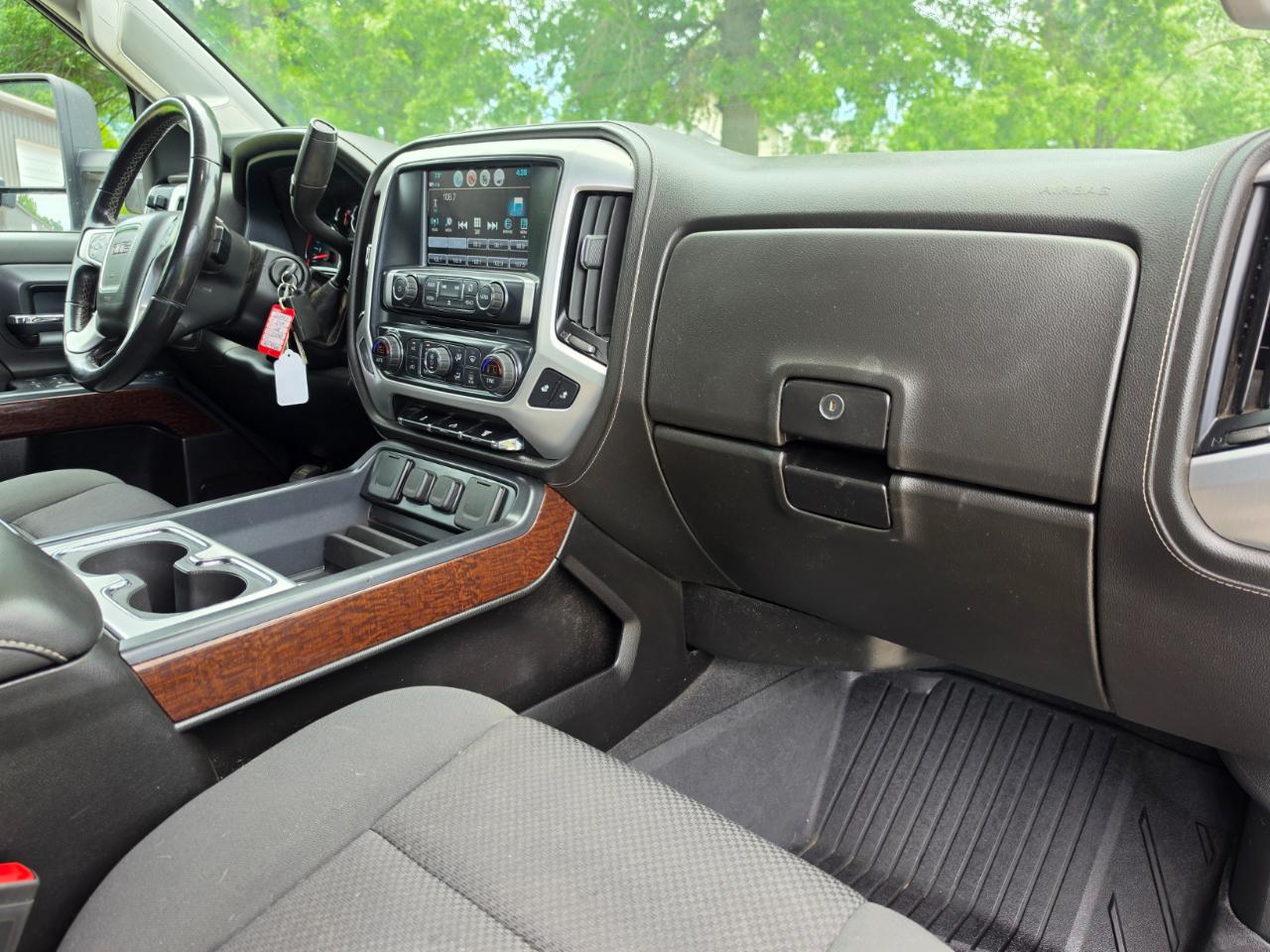 GMC Sierra 2500HD SLE Crew Cab 4WD 2019