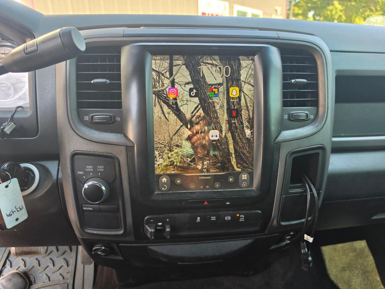 RAM 3500 Tradesman Crew Cab 4WD DRW 2016