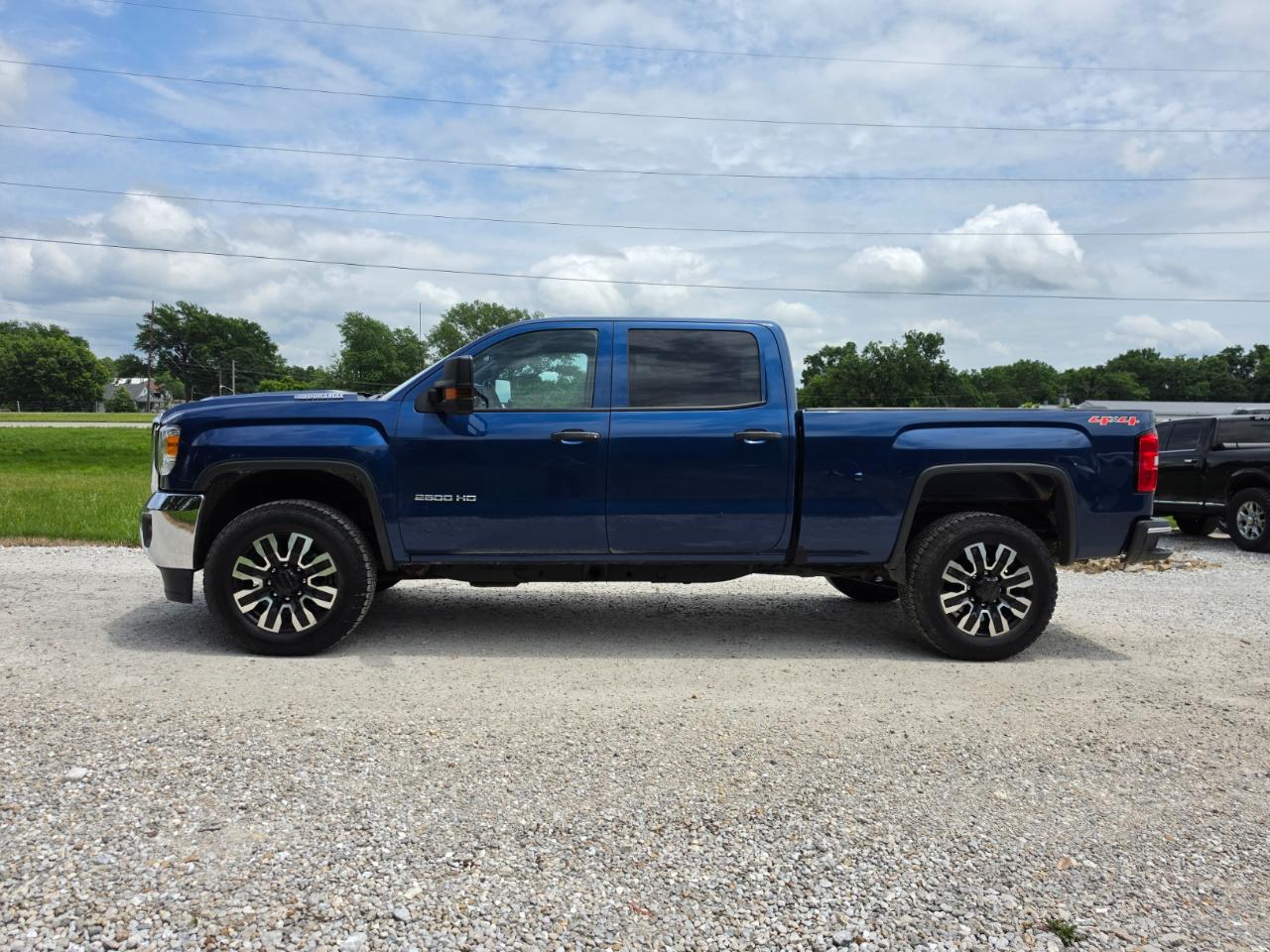 GMC Sierra 2500HD Base Crew Cab 4WD 2019