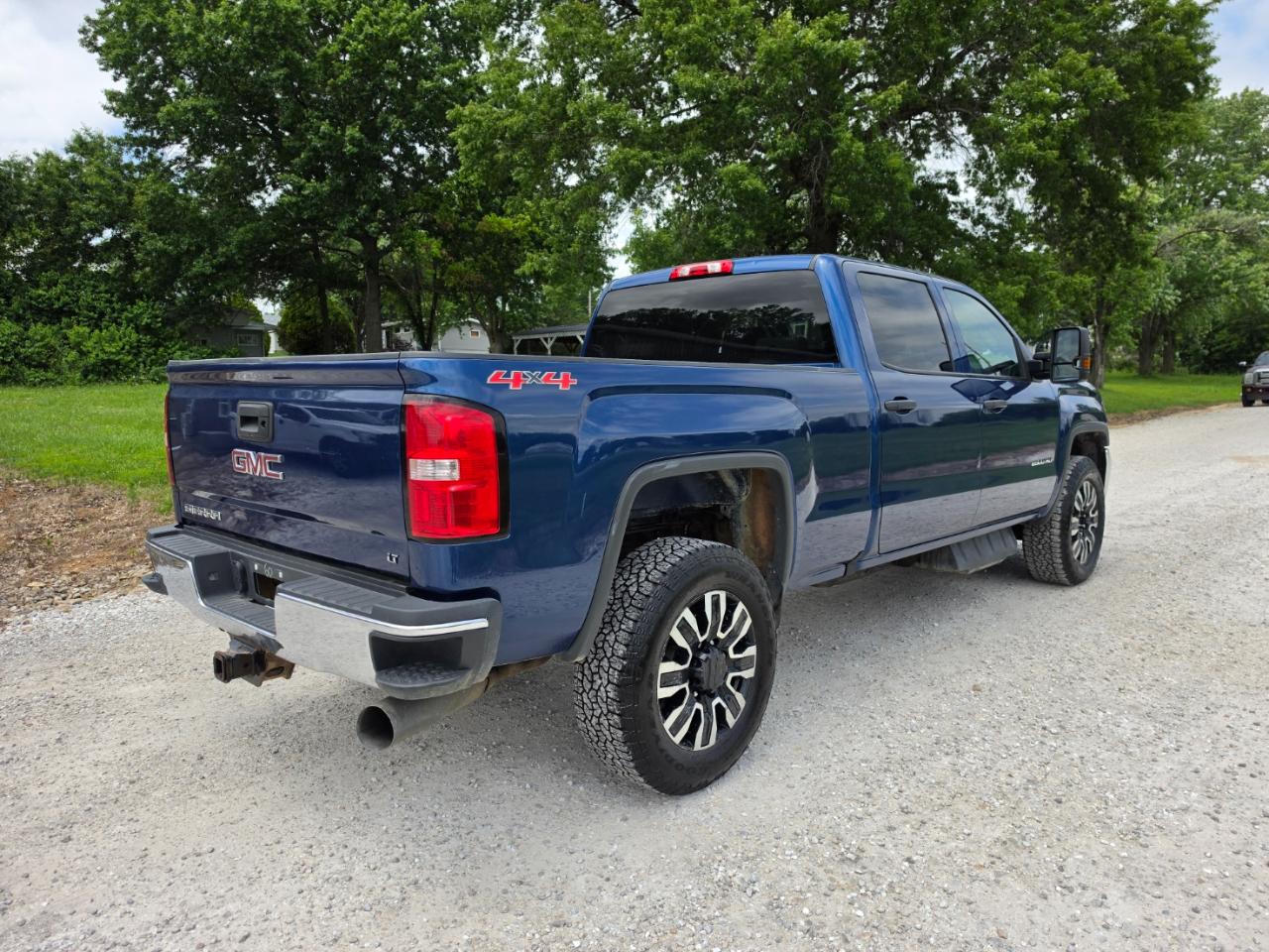 GMC Sierra 2500HD Base Crew Cab 4WD 2019