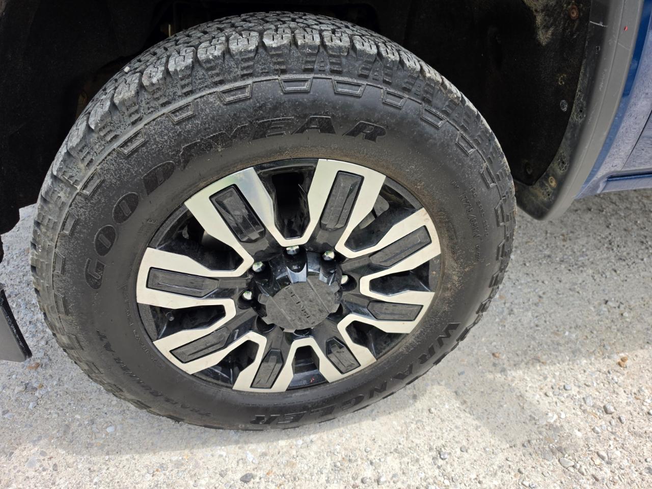 GMC Sierra 2500HD Base Crew Cab 4WD 2019