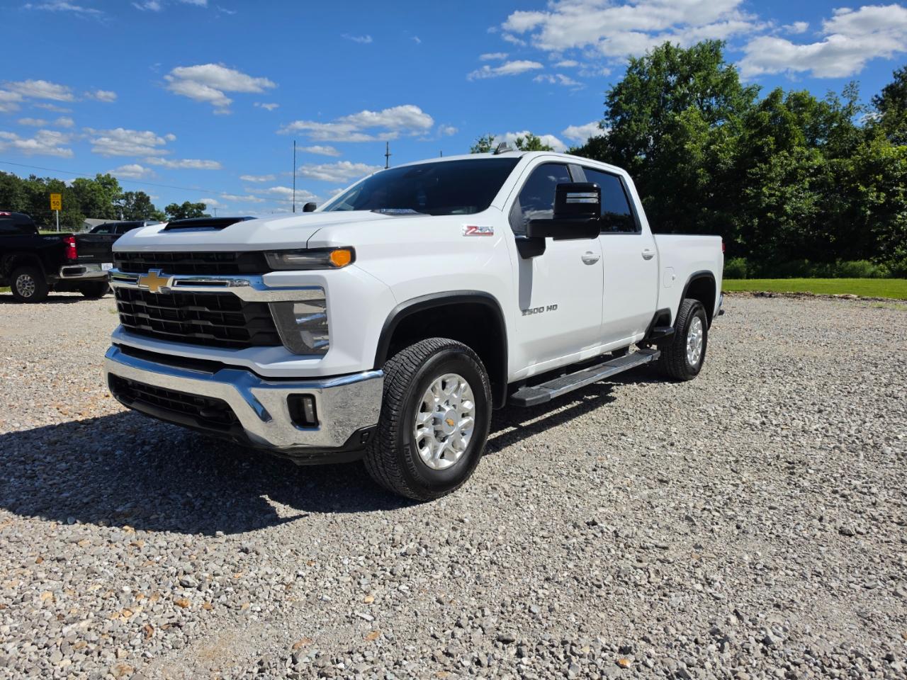 2024 Chevrolet Silverado 2500HD LT Crew Cab 4WD
