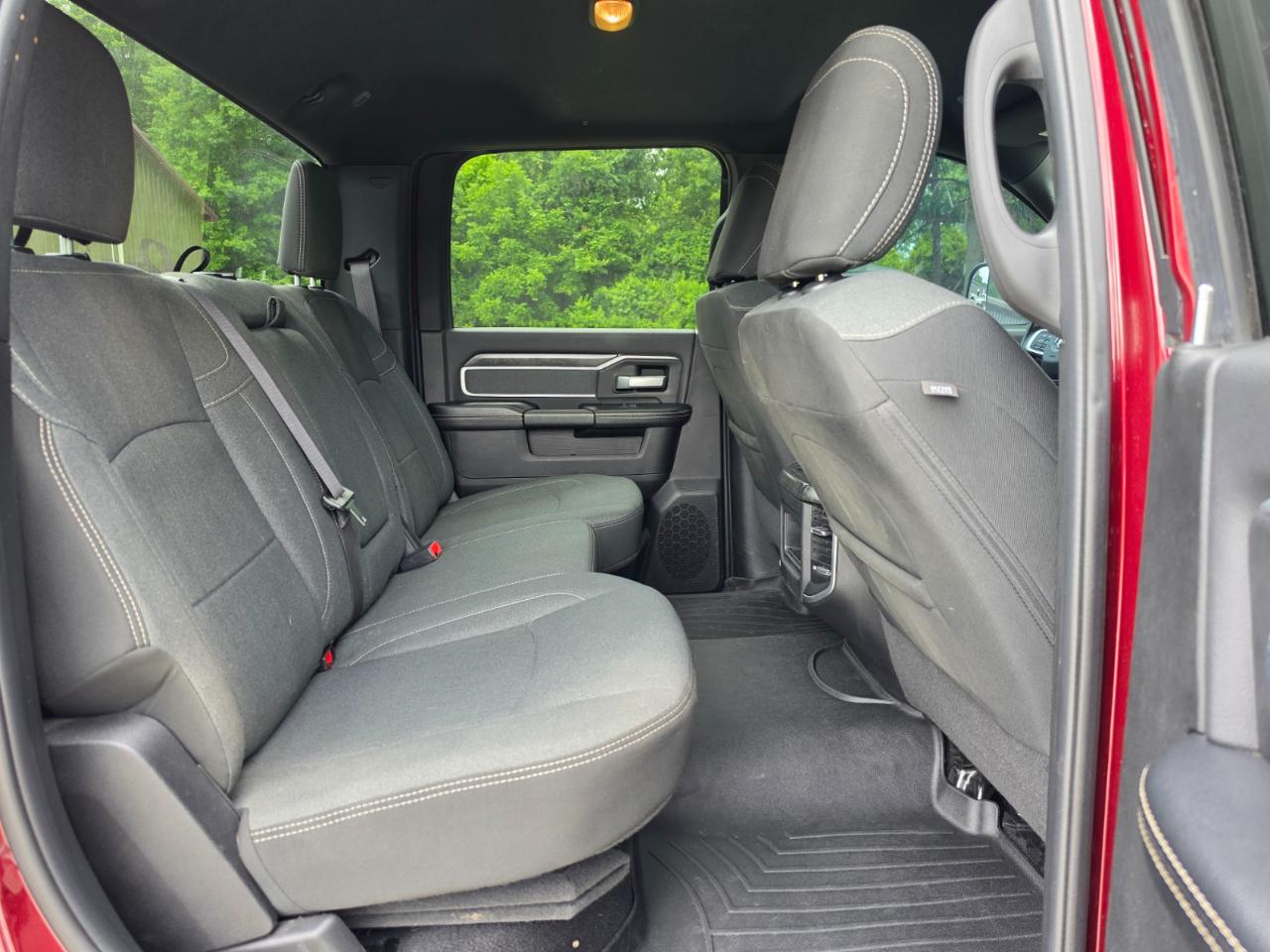 RAM 2500 Big Horn Crew Cab 4WD 2021