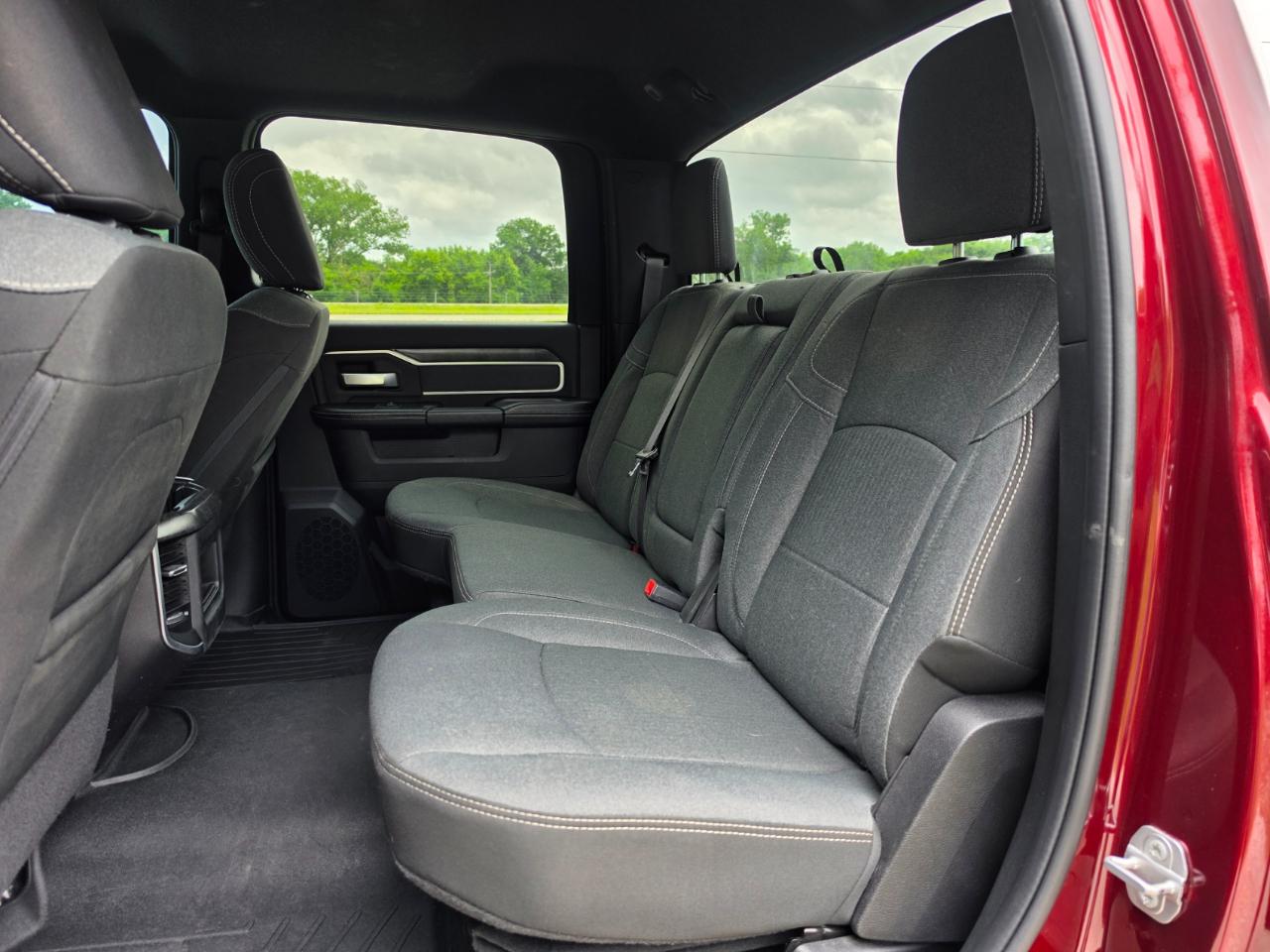 RAM 2500 Big Horn Crew Cab 4WD 2021
