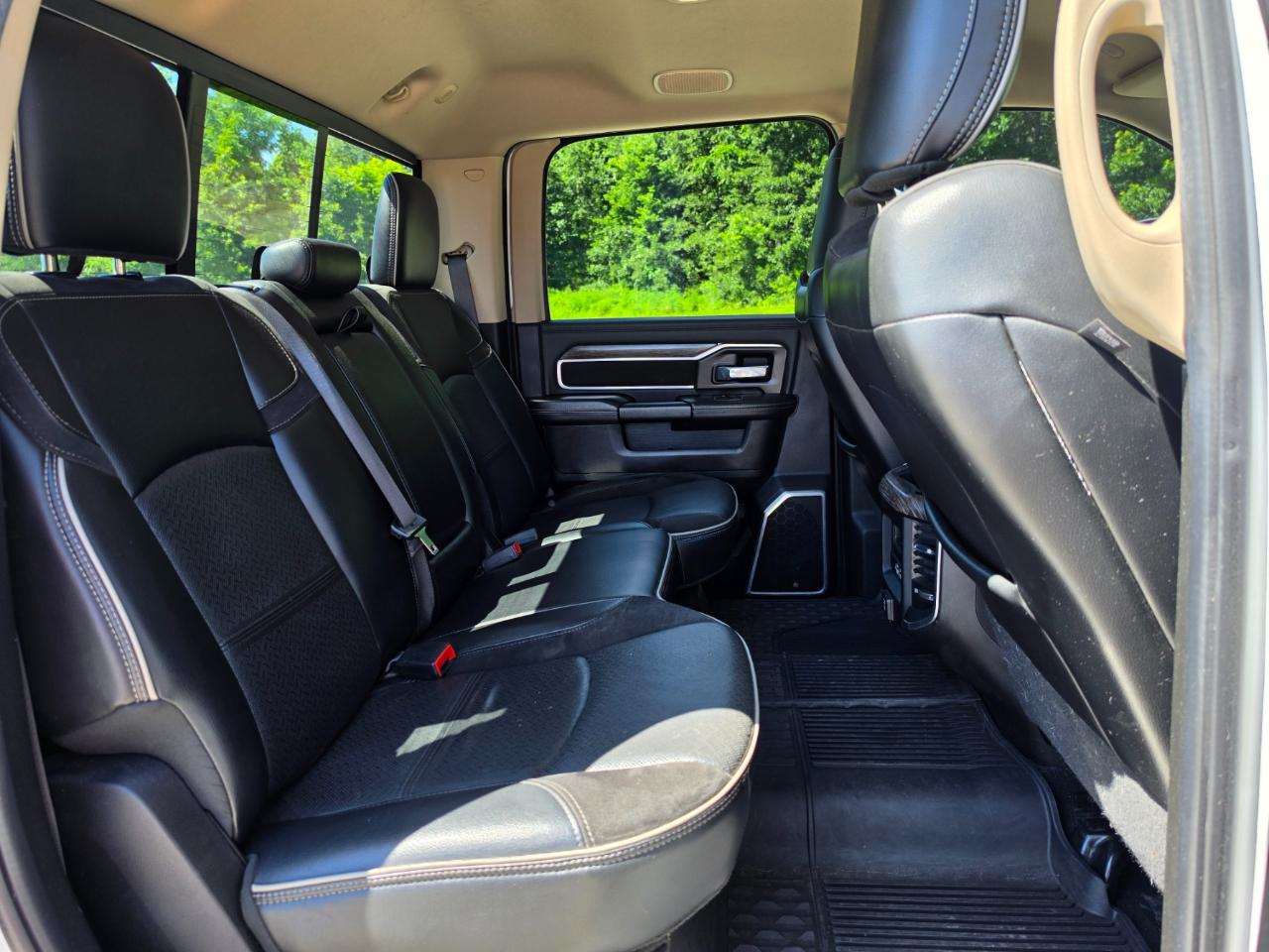 RAM 3500 Laramie Crew Cab LWB 4WD 2020