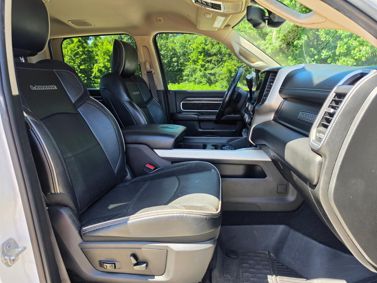 RAM 3500 Laramie Crew Cab LWB 4WD 2020