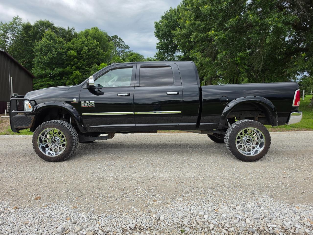 RAM 2500 Laramie Mega Cab 4WD 2015