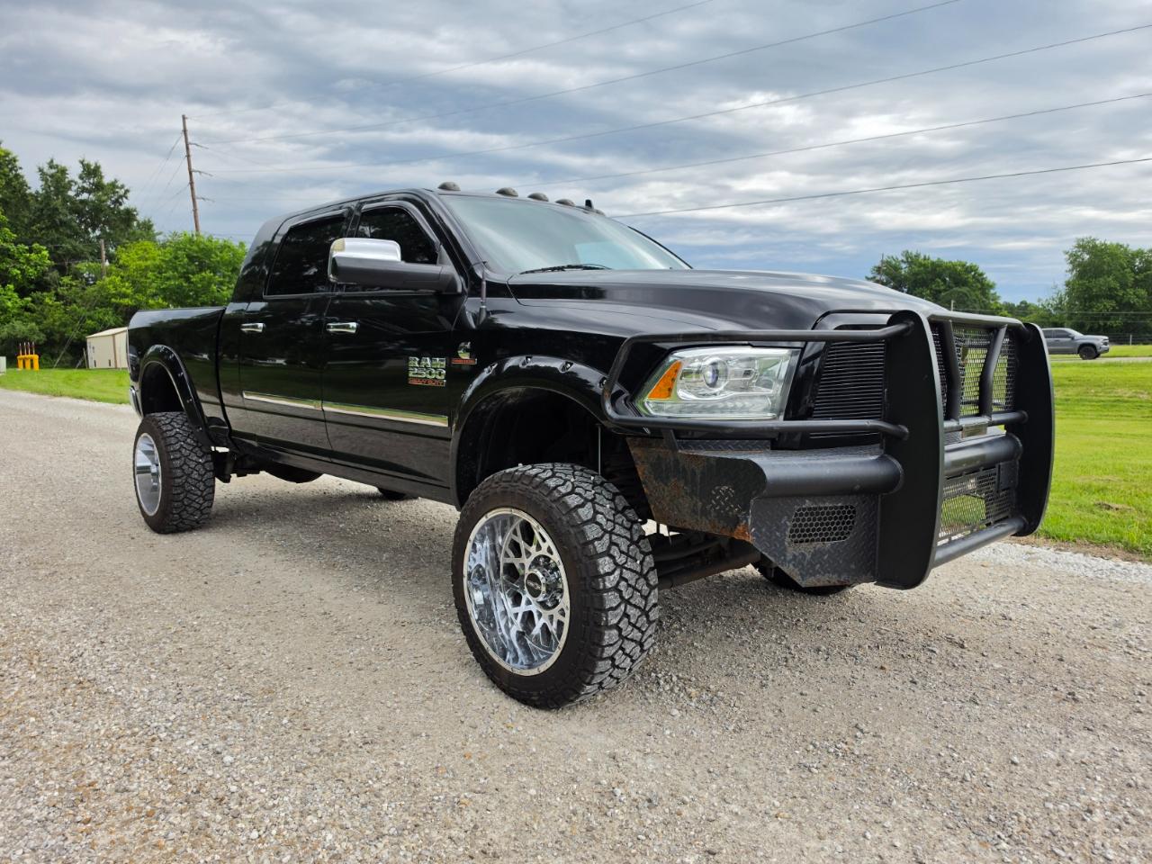 RAM 2500 Laramie Mega Cab 4WD 2015