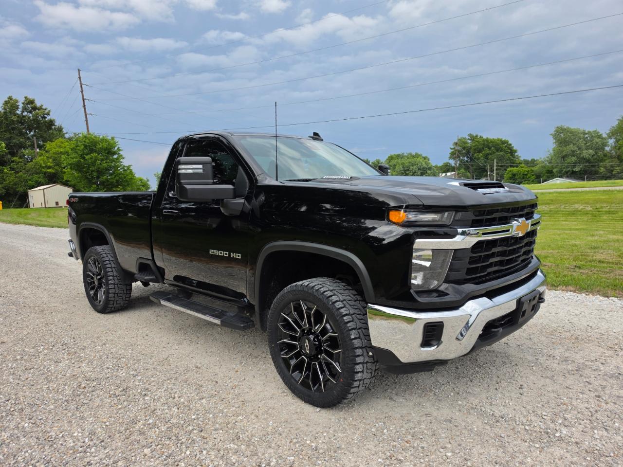 Chevrolet Silverado 2500HD LT Regular Cab 4WD 2024