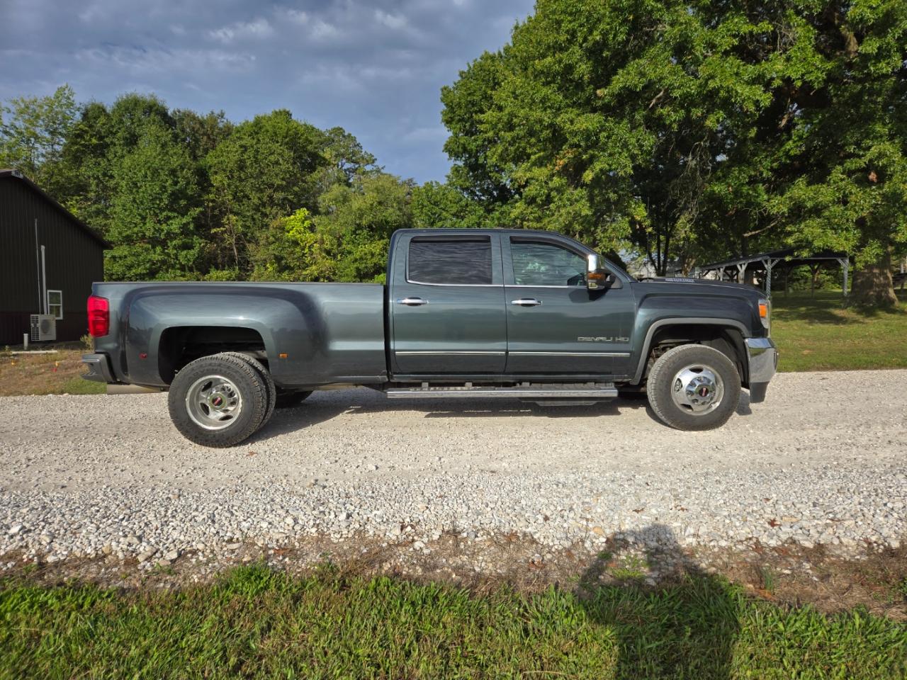 GMC Sierra 3500HD Denali Crew Cab 4WD 2018