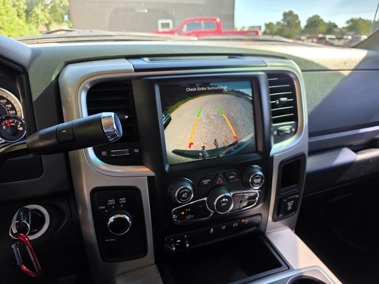 RAM 2500 4WD Mega Cab 160.5" SLT 2015