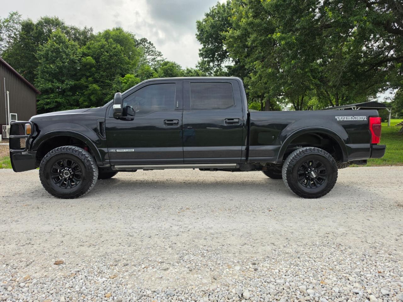 Ford F-350 SD Lariat Crew Cab 4WD 2022