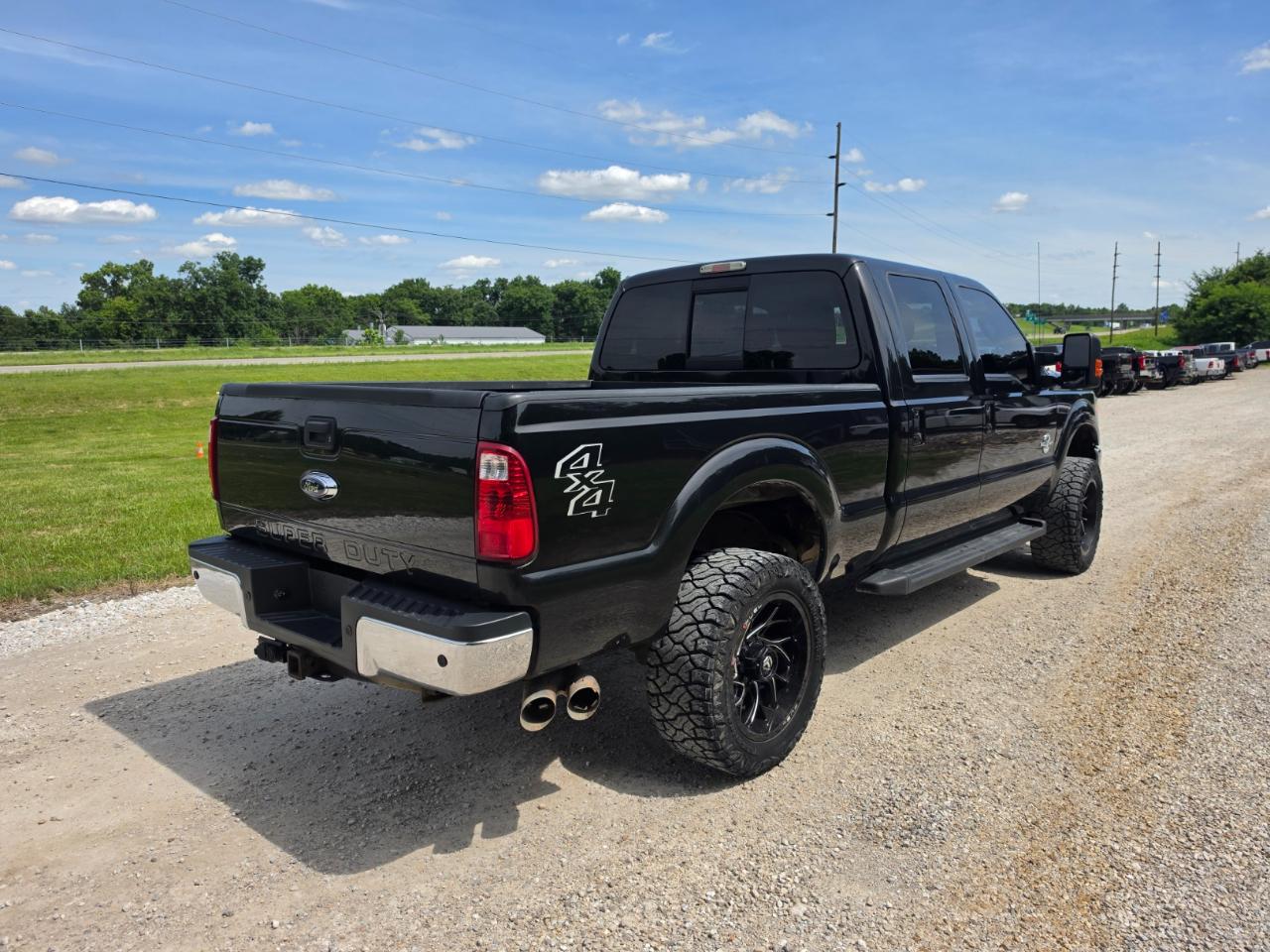 Ford F-250 SD Lariat Crew Cab 4WD 2015