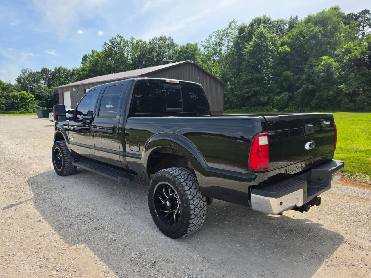 Ford F-250 SD Lariat Crew Cab 4WD 2015