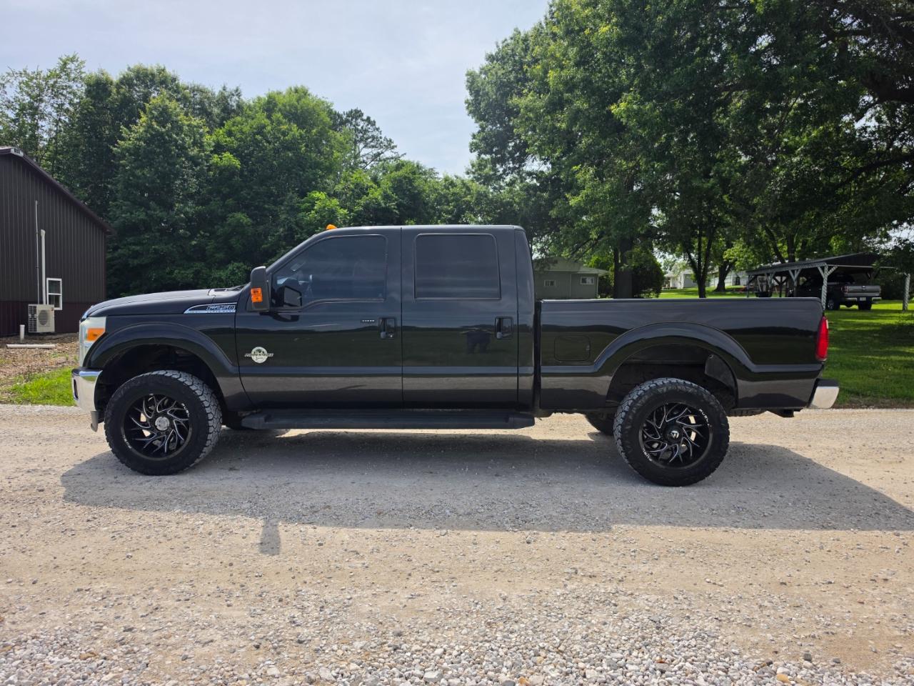 Ford F-250 SD Lariat Crew Cab 4WD 2015