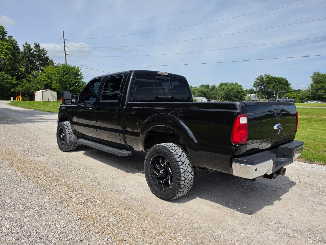 Ford F-250 SD Lariat Crew Cab 4WD 2015