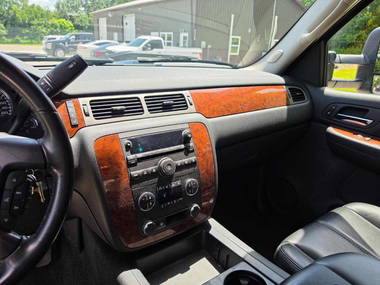 Chevrolet Silverado 2500HD LTZ Crew Cab 4WD 2007