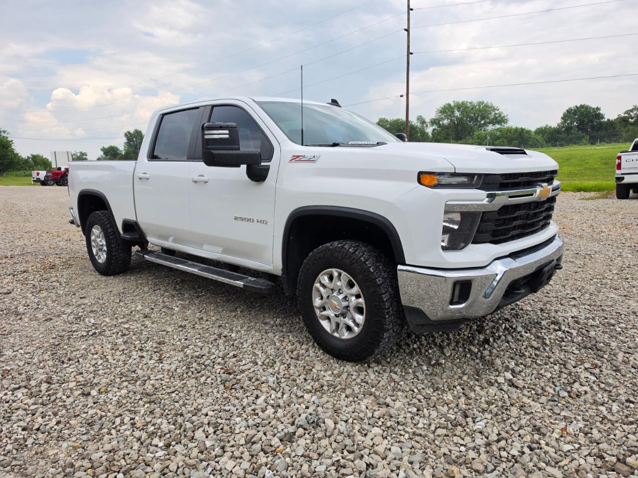Chevrolet Silverado 2500HD LT Crew Cab 4WD 2024