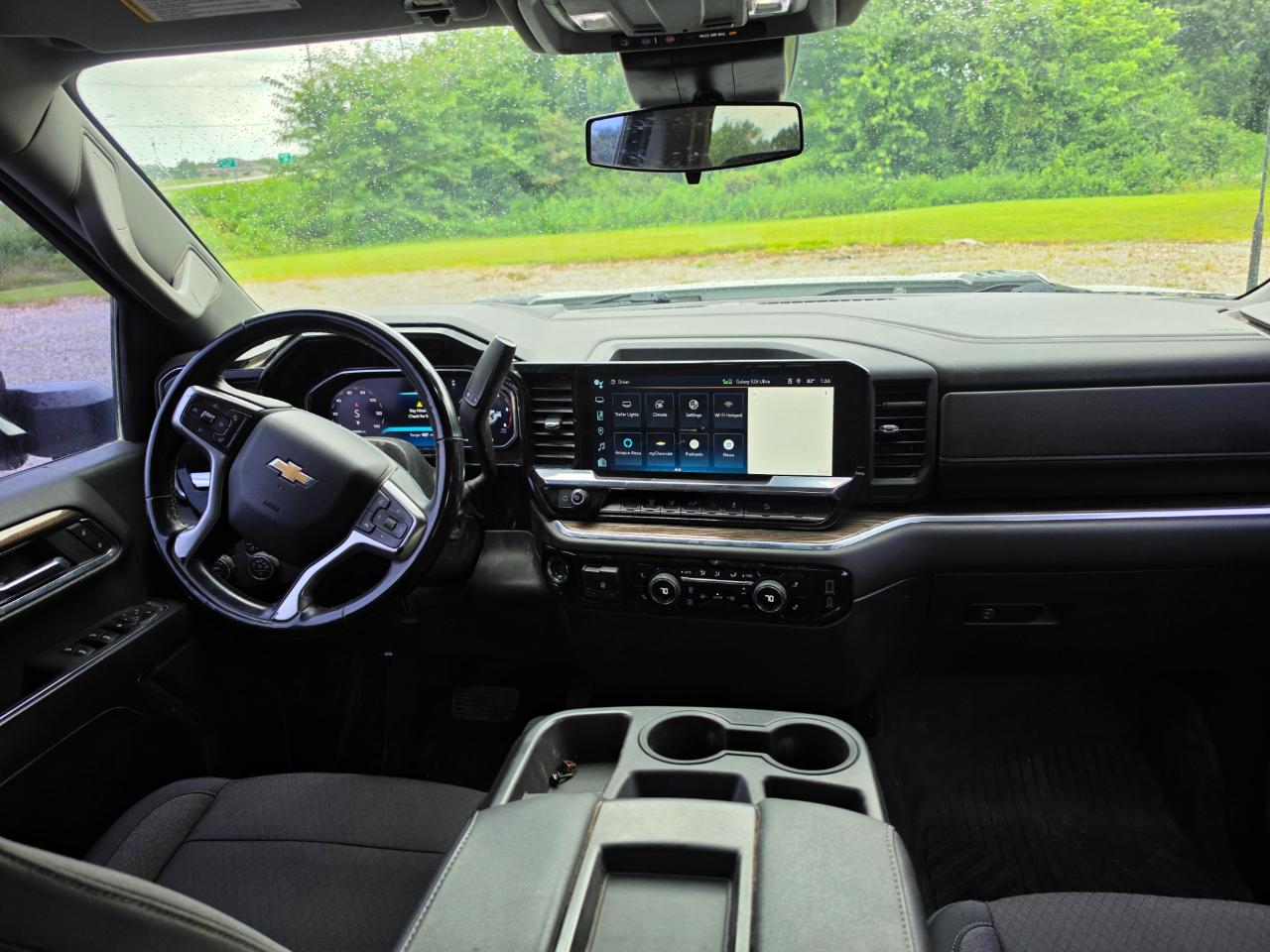 Chevrolet Silverado 2500HD LT Crew Cab 4WD 2024